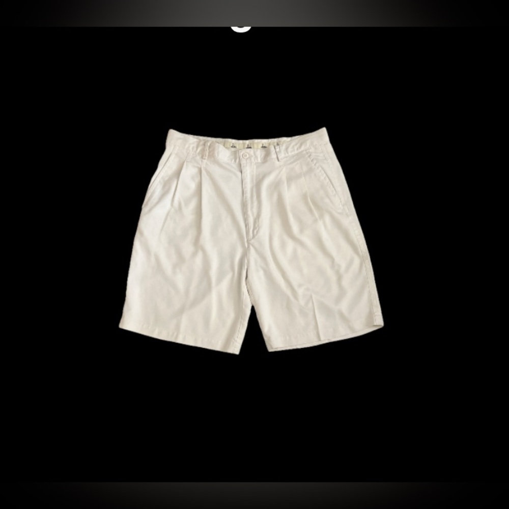 Bobby Chan Men's Size 36 70% Silk Blend Shorts Creamy White Pleated f/b Pkts EUC